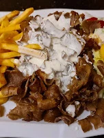 Döner Teller Mit Pommes Und Salat